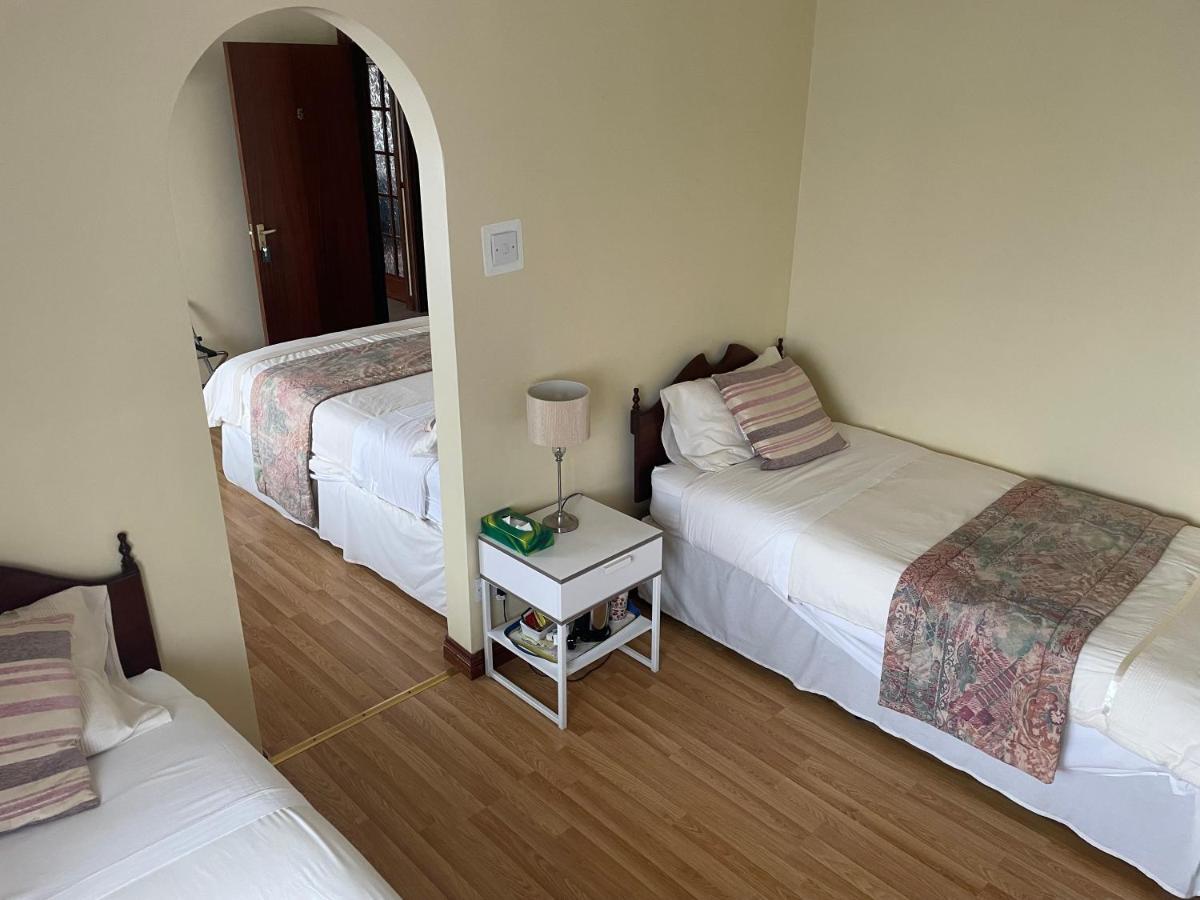Bed and Breakfast Cois Farraige Лехинч Экстерьер фото